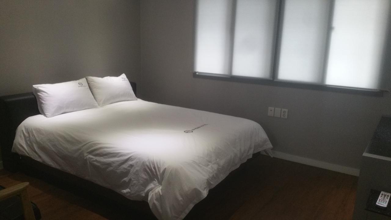 Show Hotel Busan Quarto foto